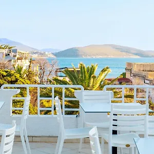 Myrtai - Center Hotel